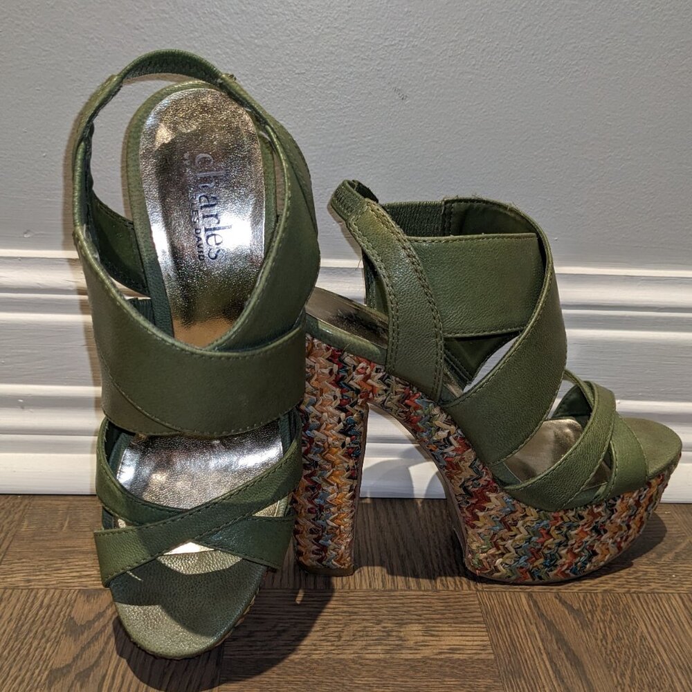 Charles by Charles David Green Platform Sandals Shoes & Matching Clutch Set - Picture 6 of 14